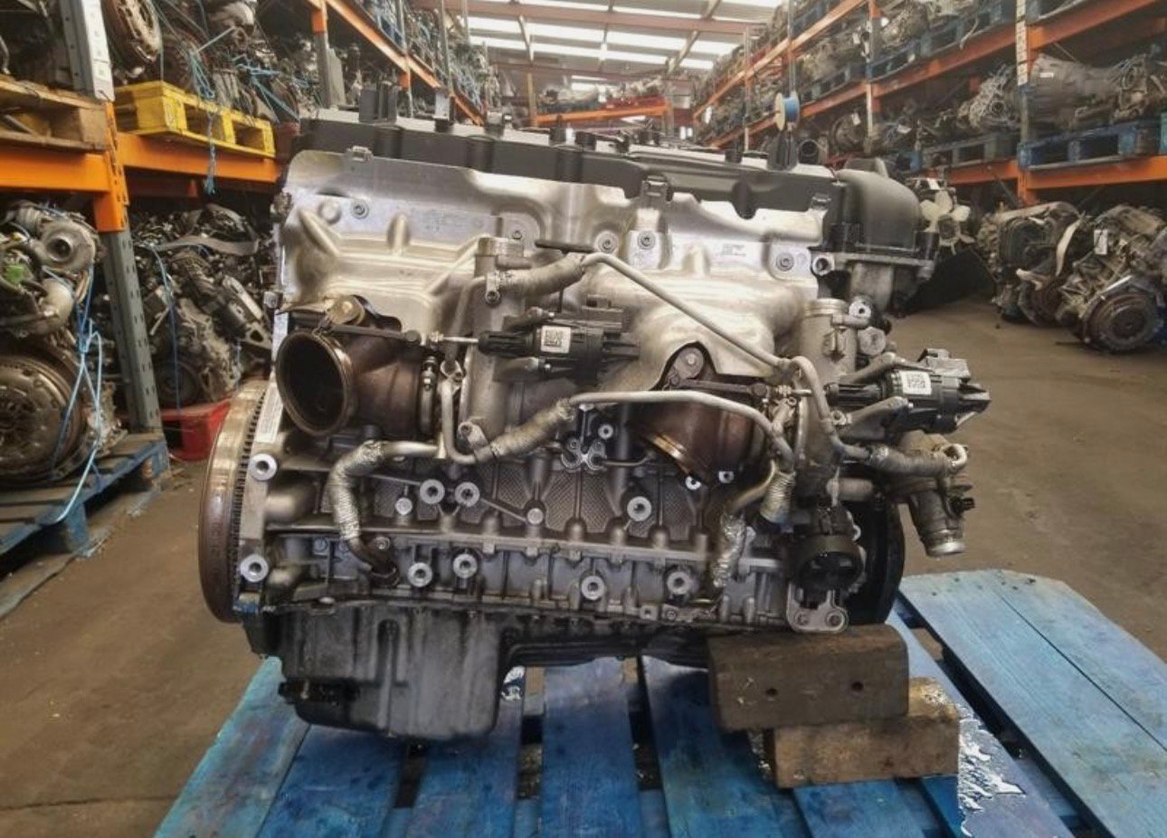 2014-2020 F82 BMW M4 COMPETITION ENGINE 3.0 PETROL S55B30T0 (S55B30A) - Image 3