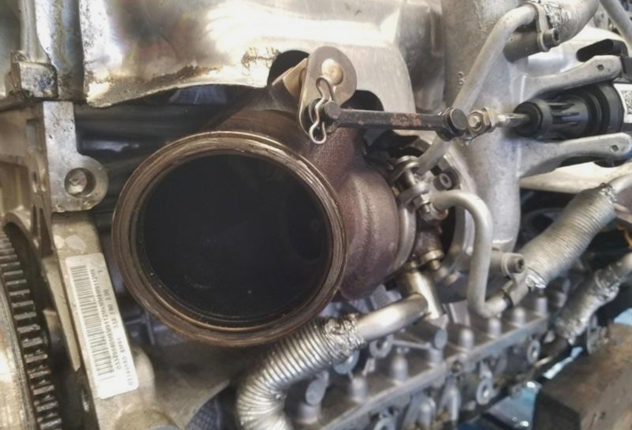 2014-2020 F82 BMW M4 COMPETITION ENGINE 3.0 PETROL S55B30T0 (S55B30A) - Image 10