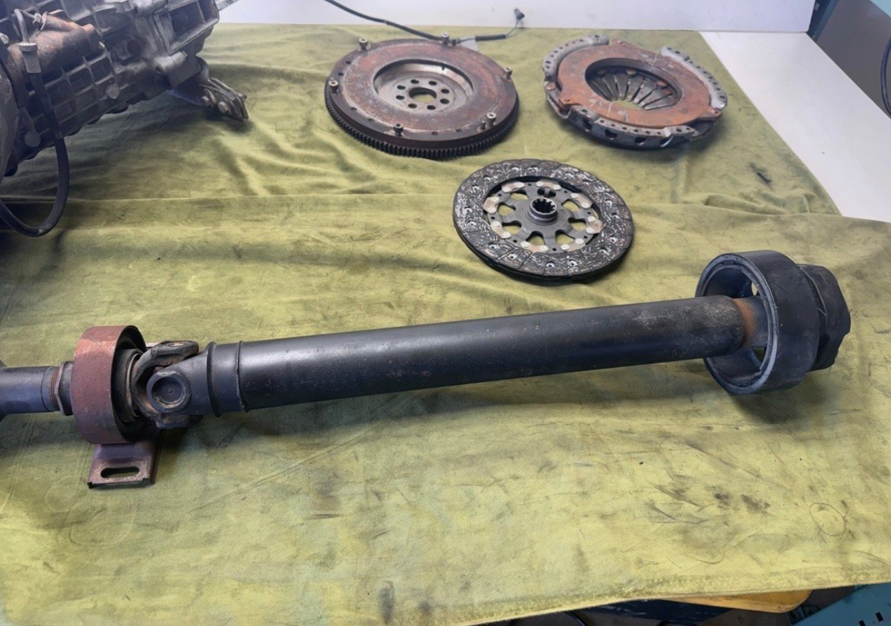 87-93 BMW E30 Getrag 260 5-Speed Manual Transmission FULL SWAP OEM - Image 5