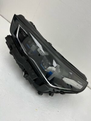 2025 BMW M5 Adaptive LED Headlight Assembly - Left (Driver) (OEM)