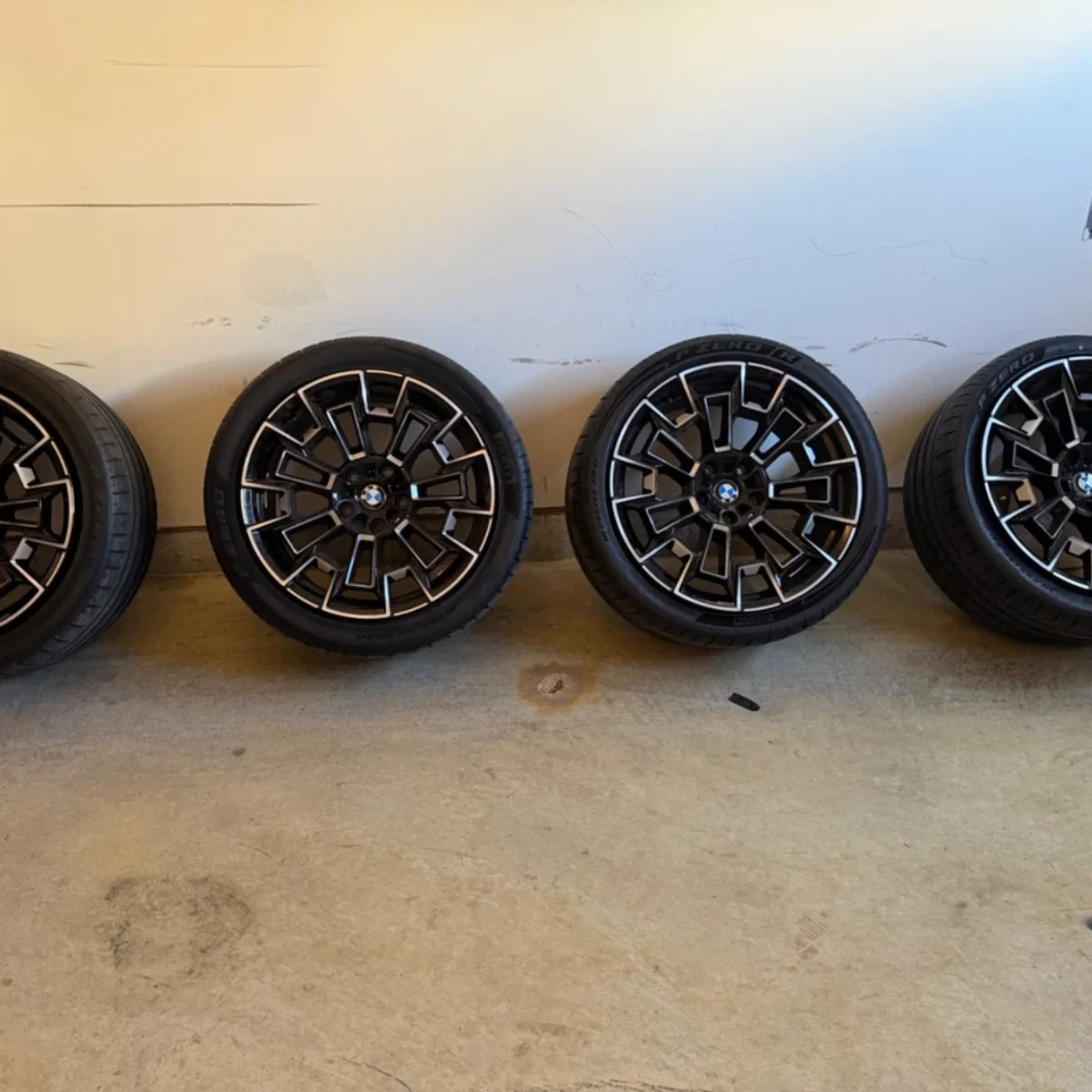 2026 bmw G90 m5 wheels and tires tpms