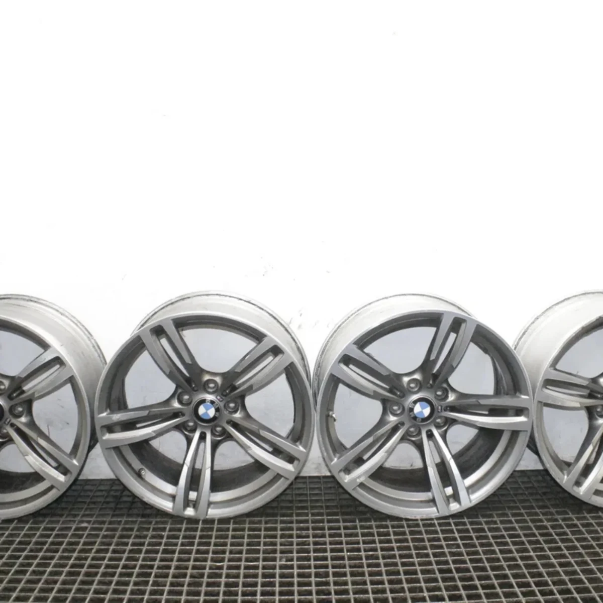 BMW 4 Coupe F32, F82 M4 Wheel Set 2284756 2284550 3.00 Petrol 317kw 33509458