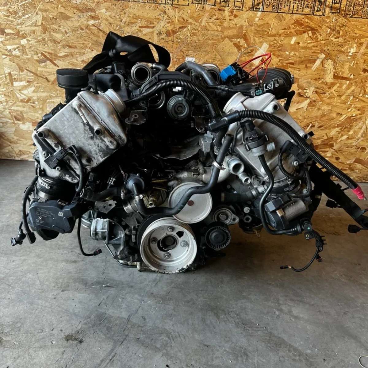 BMW E70 E71 X5 50I N63 ENGINE MOTOR TURBOCHARGED ASSEMBLY OEM TESTED