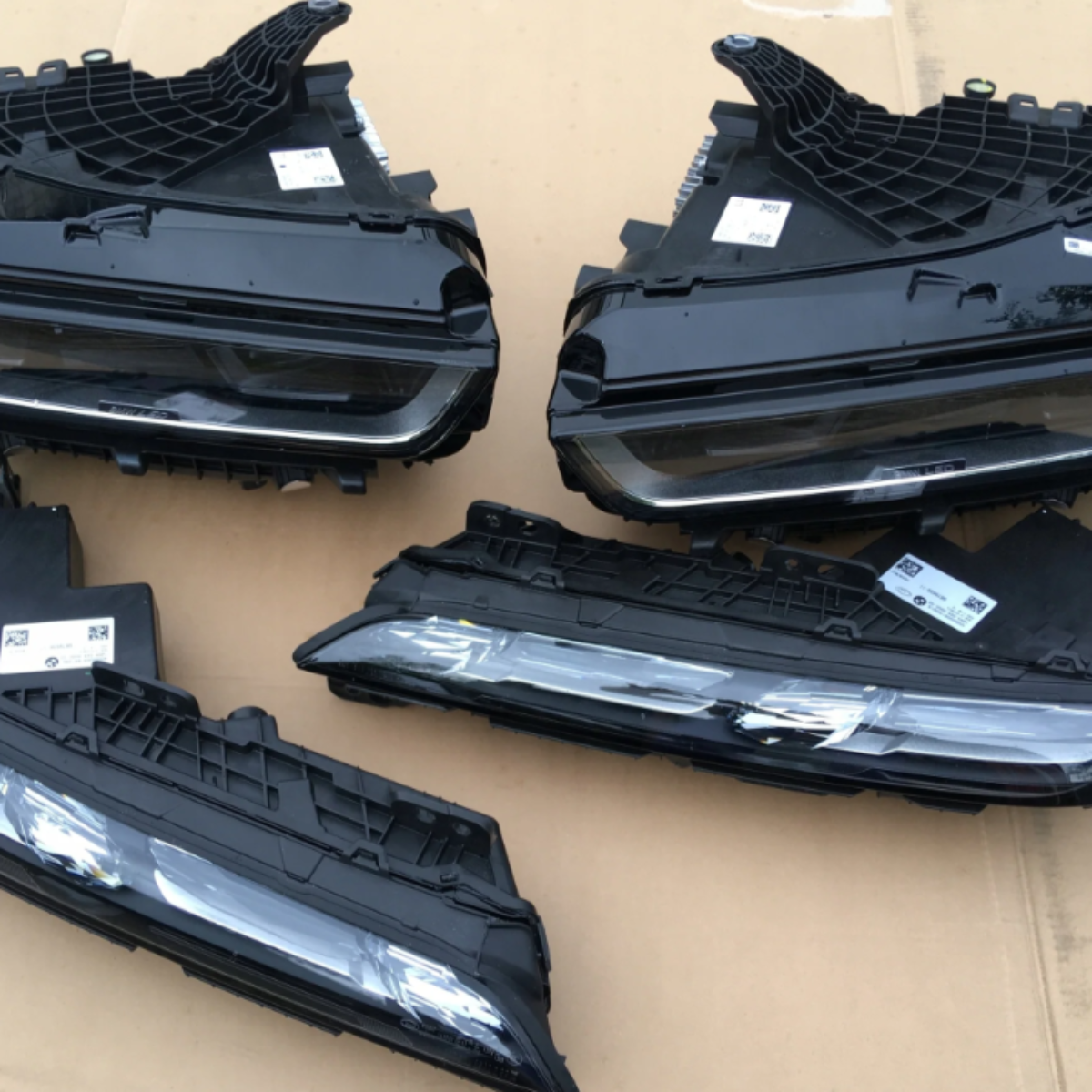 BMW 7 G70 i7 LED Headlight CRYSTAL US Spec, OEM