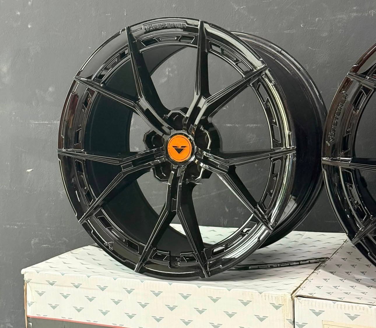 VFX002 Flow Forged wheel, genuine for BMW G8x M2 M3 M4 - Image 7